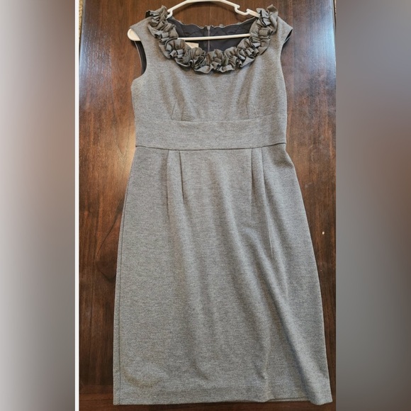London Times Charcoal Sleeveless Midi Dress - Picture 2 of 10
